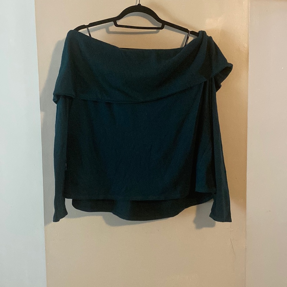 Forever 21 hunter green off the shoulder sweater
